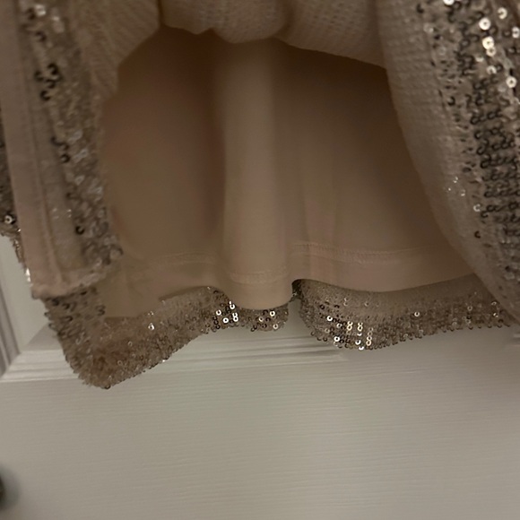 Silver Sequin Long Sleeve Dress - Picture 6 of 16